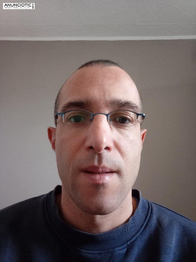 Relaci&oacute;n para una mujer disponible