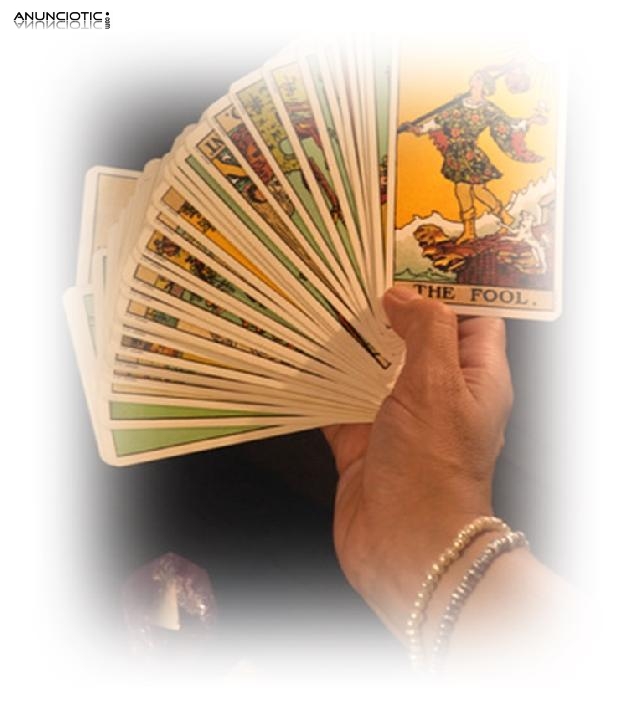 &iquest;Cu&aacute;l es el significado si sue&ntilde;as con Un Bebe Feliz En Brazos, Tarot Amor Consulta