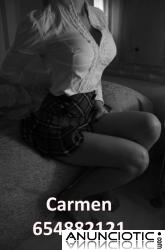 Carmen española 25 años, morena con un cuerpo de impresion.