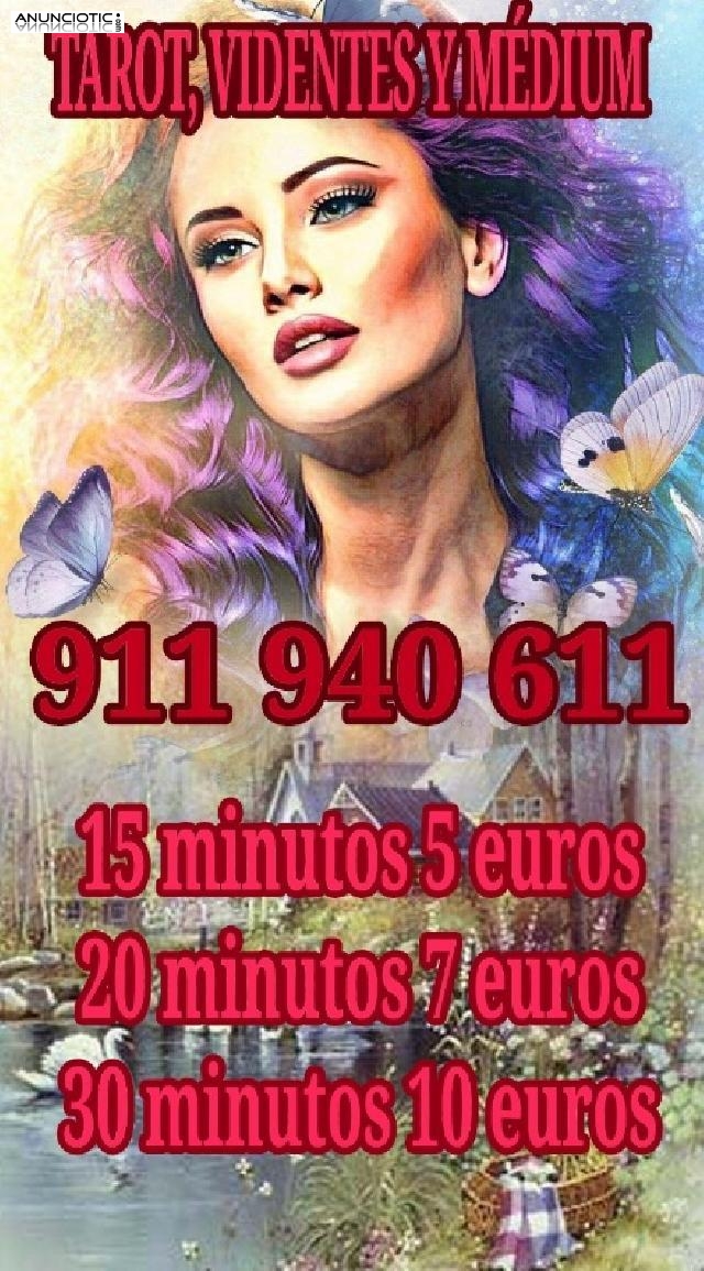 TAROT, VIDENTES Y M&Eacute;DIUM 20 MINUTOS 7 EUR