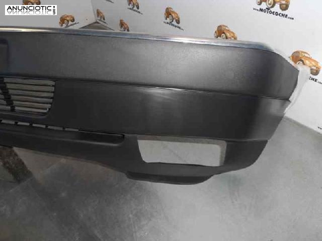 Paragolpes de peugeot - 405.