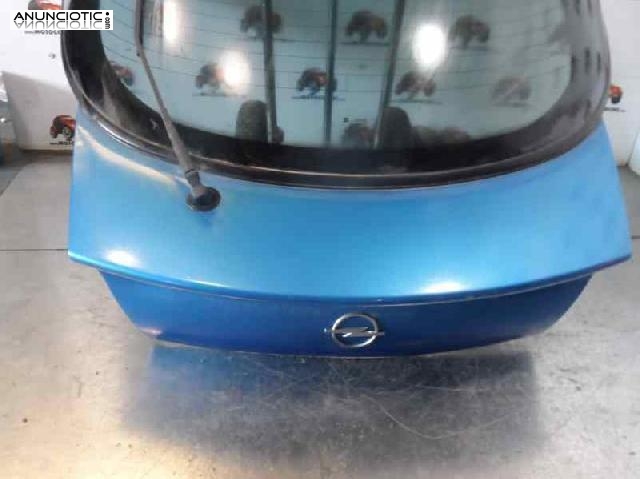 Porton trasero de opel - tigra