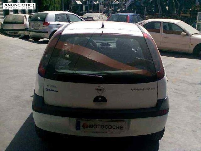 Bombin porton trasero de opel - corsa