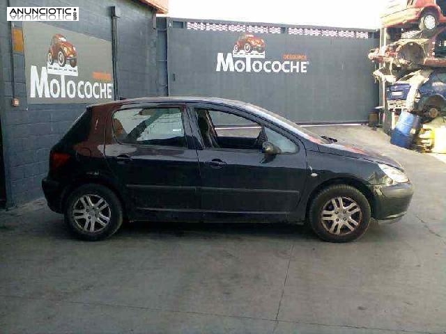 Puerta delantera izquierda de peugeot -