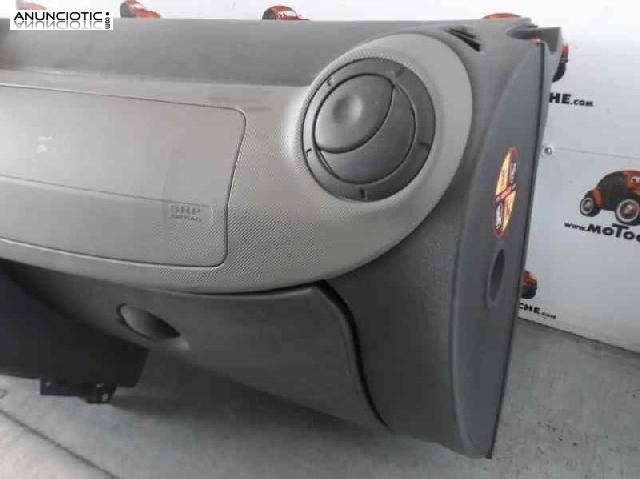 Salpicadero de dacia - logan. 