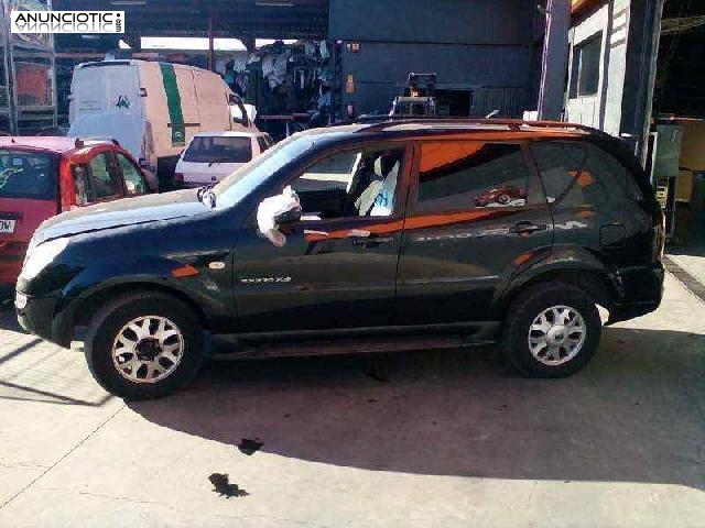 Salpicadero de ssangyong - rexton. 