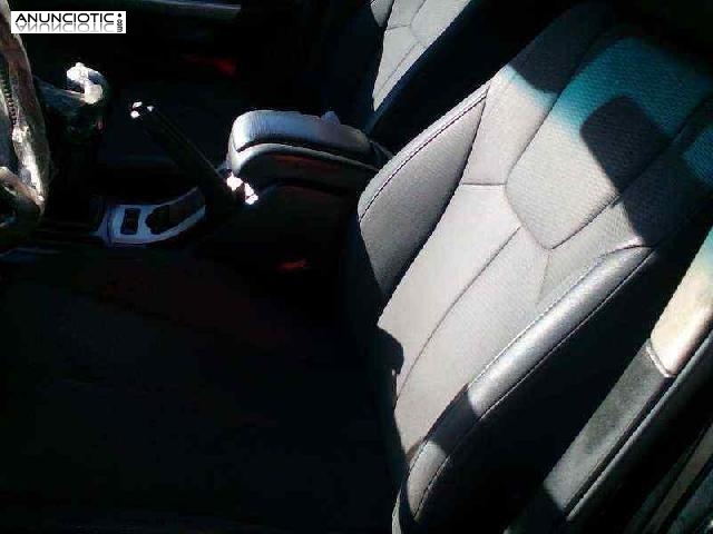 Salpicadero de ssangyong - rexton. 