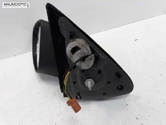 688682 retrovisor citroen c-elys&eacute;e feel