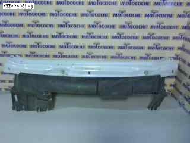 121302 travesa&ntilde;o renault kangoo