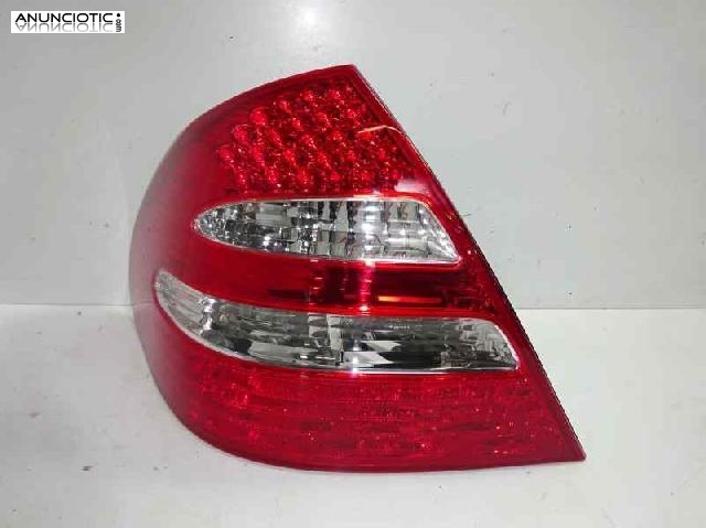 700655 piloto mercedes-benz bm serie 211