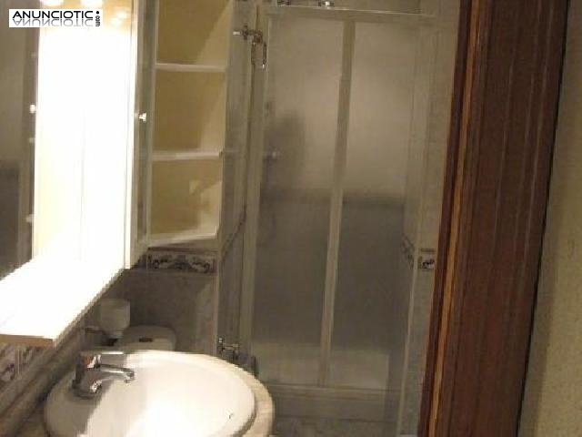 Se alquila piso reformado en zaid&iacute;n