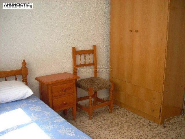 Econ&oacute;mico piso en zona triunfo de 70 m2