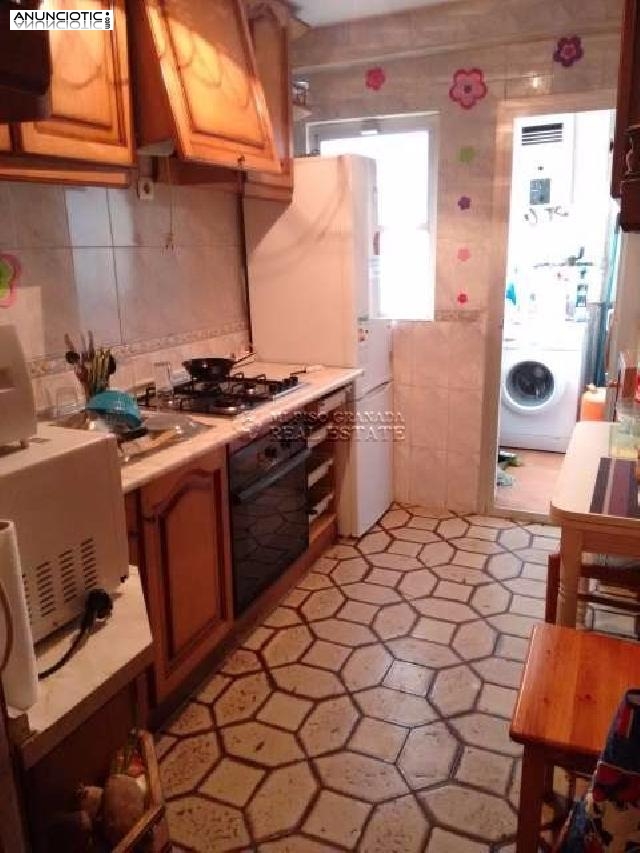 Confortable piso en zaid&iacute;n de 100 m2