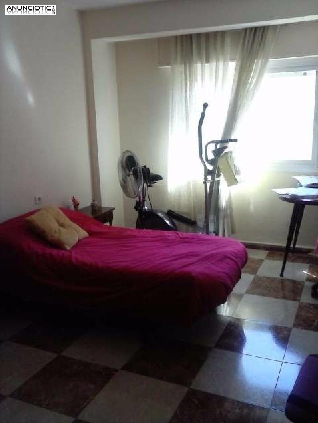 Econ&oacute;mico piso en p toros de 75 m2