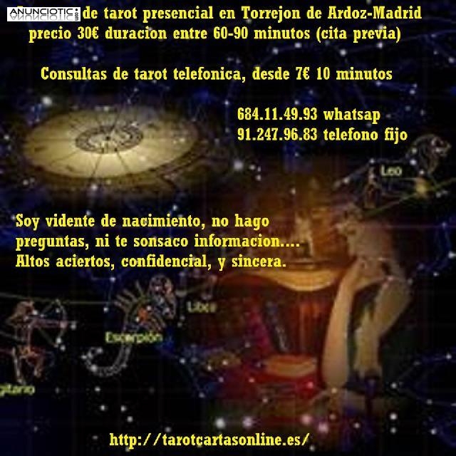 Tarot, I ching, y astrolog&iacute;a presencial o telef&oacute;nica