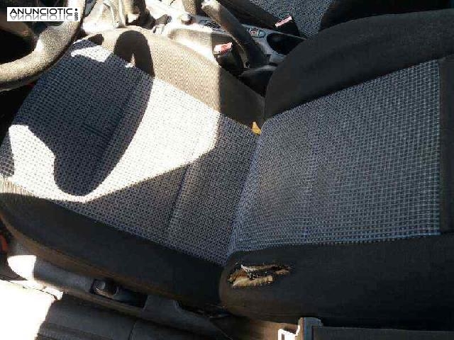 Despiece 13028 de peugeot 406 berlina