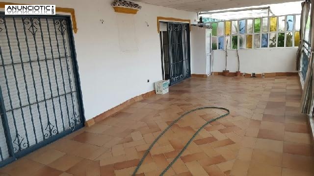 Fant&aacute;stico atico en zona centro de 83 m2