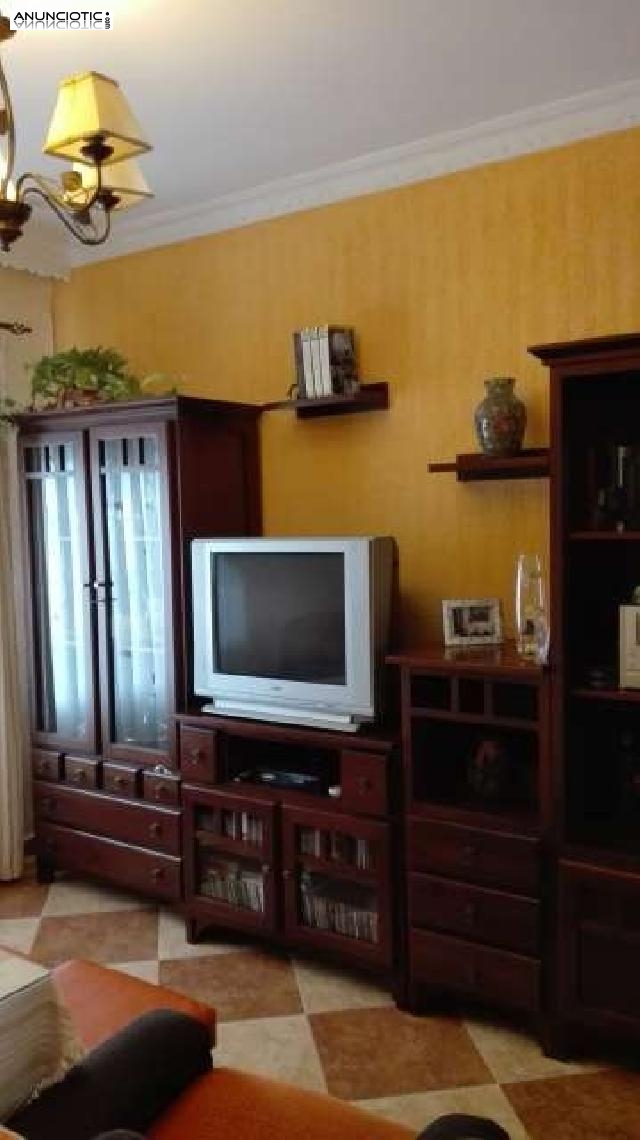 Rom&aacute;ntico piso en huelva de 74 m2