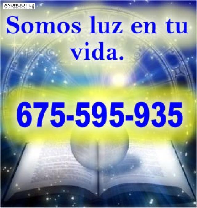 Tarotistas y videntes fiables te hablar&aacute;n