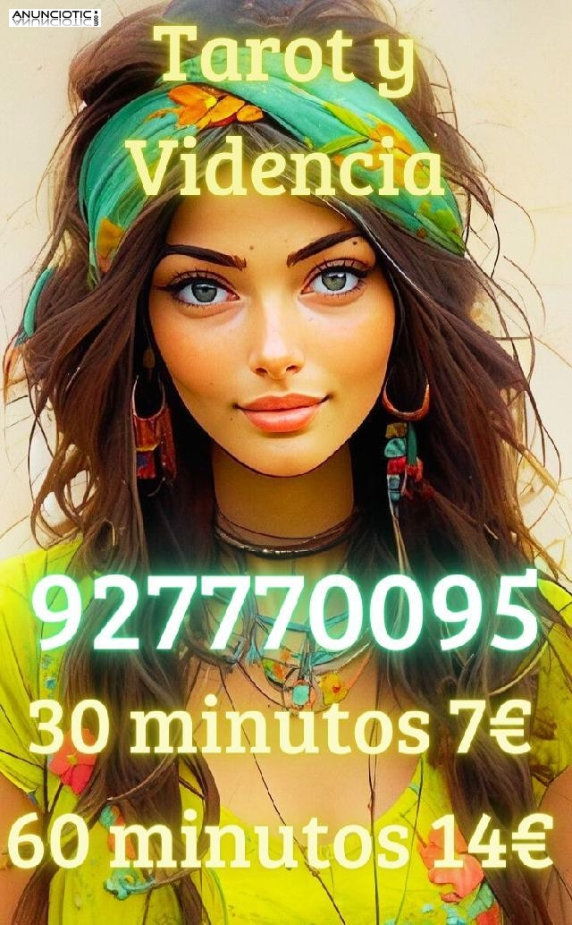 Solo tarot  ,videntes y m&eacute;dium 30minutos 7 eur