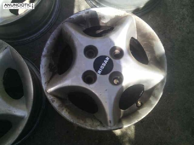 Llanta aleaci&oacute;n r-13 de nissan 143224