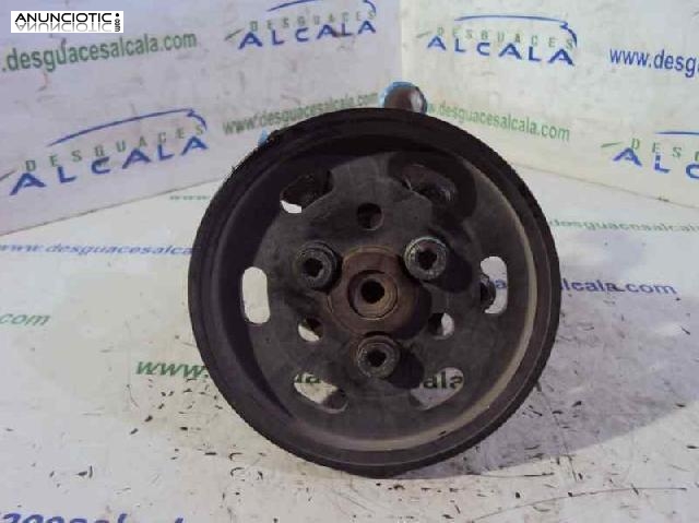 Bomba direcci&oacute;n de seat 667201