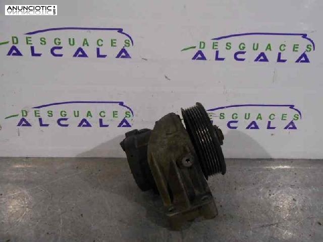 Bomba direcci&oacute;n de renault 179570