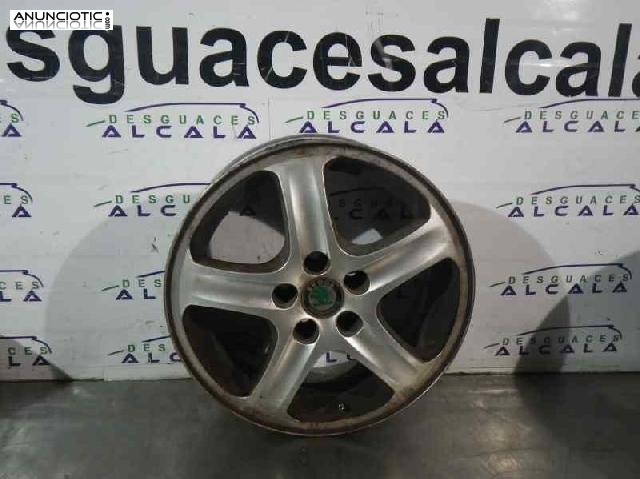 Llanta aleaci&oacute;n r 15 de skoda 389752