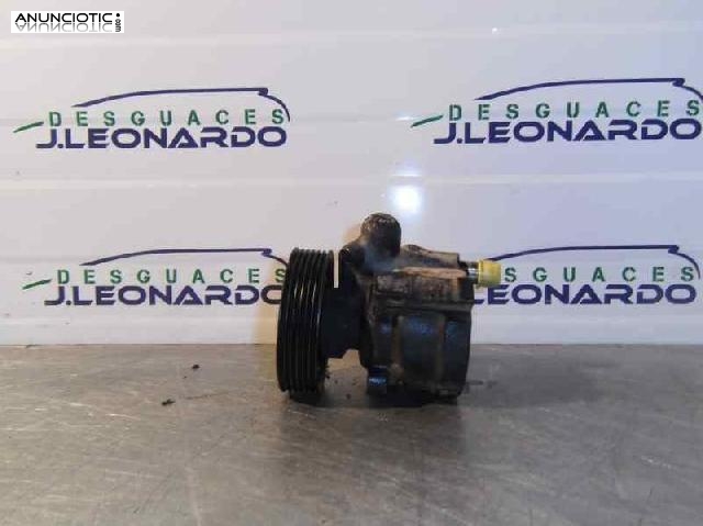 Bomba direcci&oacute;n de renault 175137
