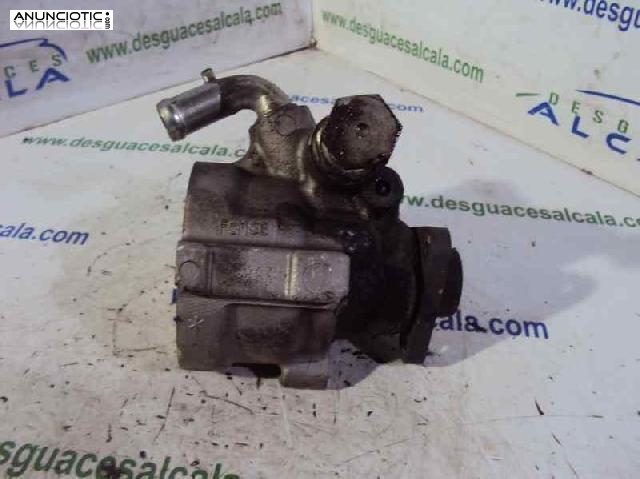 Bomba direcci&oacute;n26115970 de iveco 656519