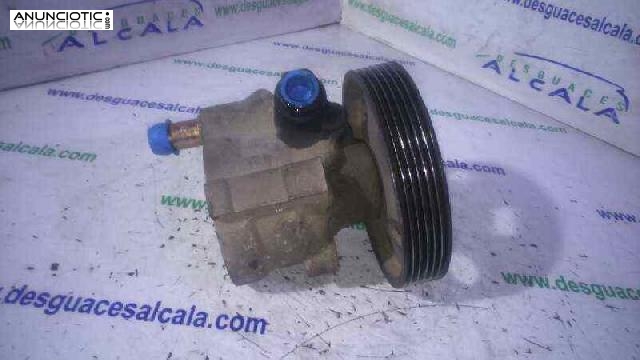 Bomba direcci&oacute;n de renault 665736