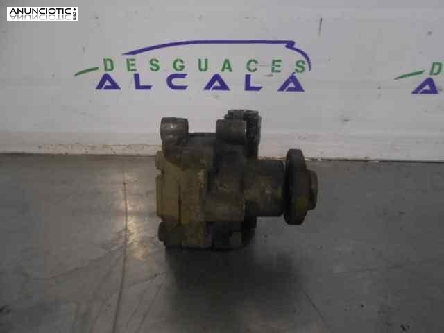 Bomba direcci&oacute;n de seat 185212