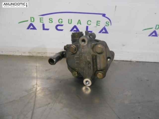 Bomba direcci&oacute;n de seat 185212