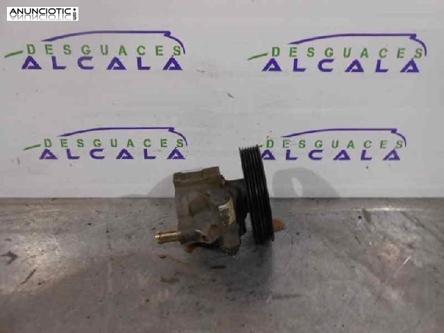 Bomba direcci&oacute;n de renault 178584