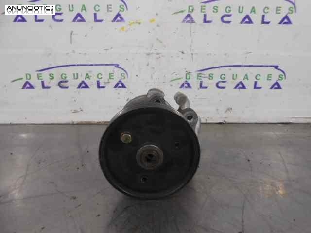 Bomba direcci&oacute;n de renault 186364