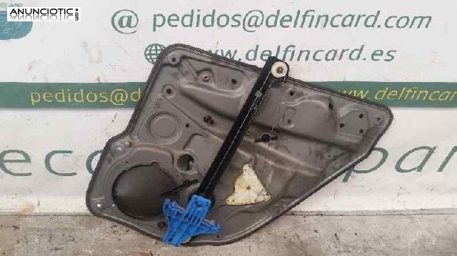 Elevalunas trasero izquierdo 3500489