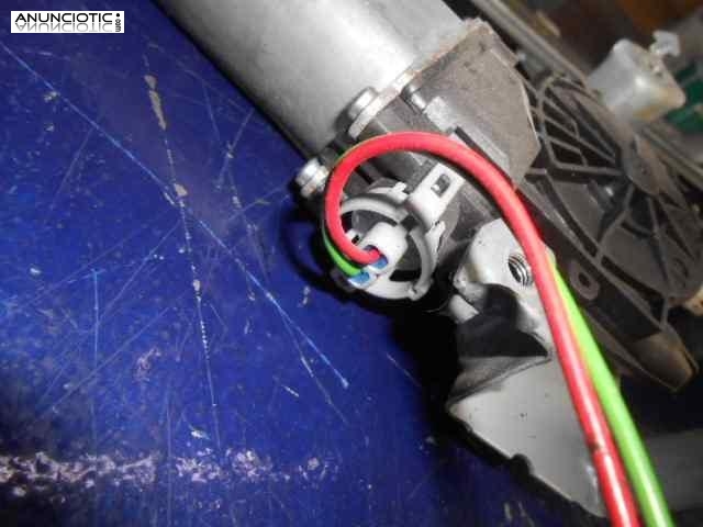 Elevalunas trasero derecho 3353681