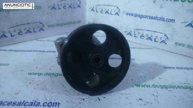 Bomba direcci&oacute;n de renault 667306