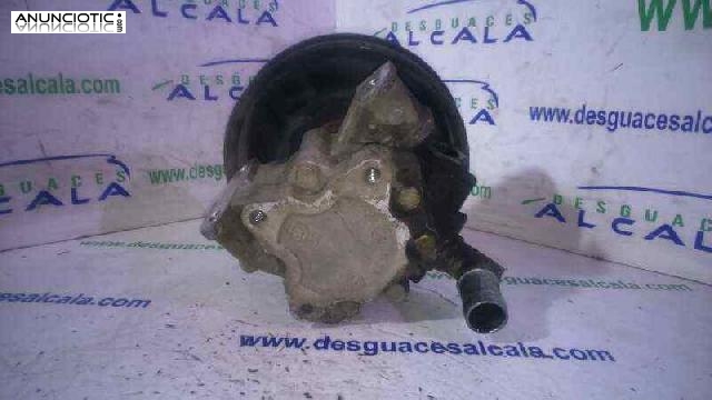 Bomba direcci&oacute;n de mercedes 639840