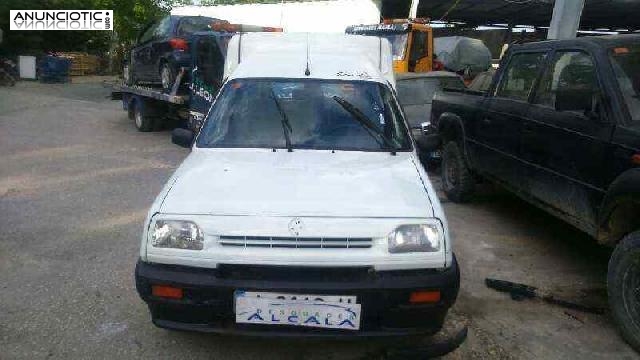 Bomba direcci&oacute;n de renault 545172 