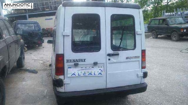 Bomba direcci&oacute;n de renault 545172 