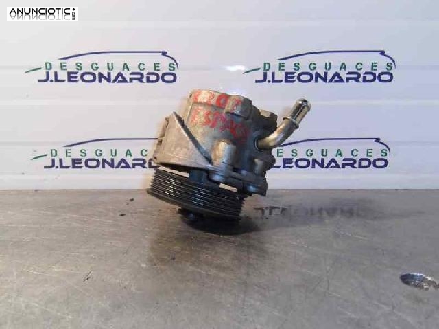 Bomba direcci&oacute;n de renault 175144 
