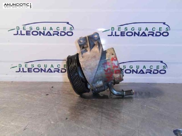 Bomba direcci&oacute;n de renault 175144 