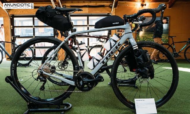 2018 Trek &Eacute;monda SLR 8