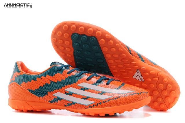 vendemos:zapatos de f&uacute;tbol.35euros