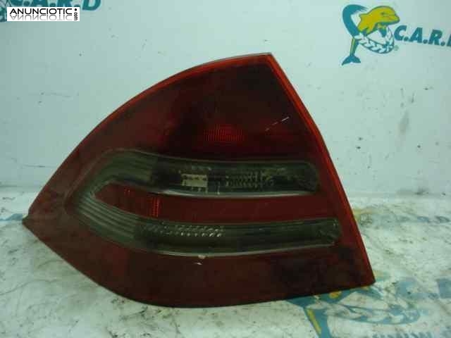 Piloto trasero izquierdo 2897193 
