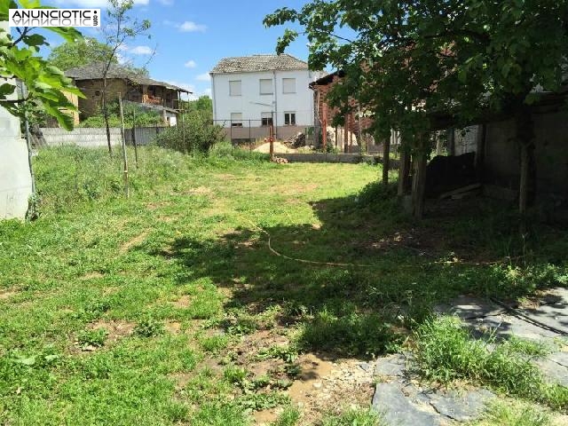 Econ&oacute;mica casa de 80m2 todo exterior, en inmej