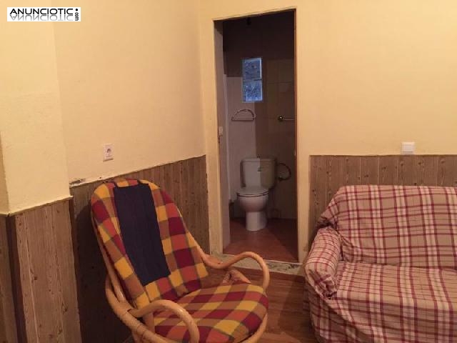 Econ&oacute;mica casa de 80m2 todo exterior, en inmej