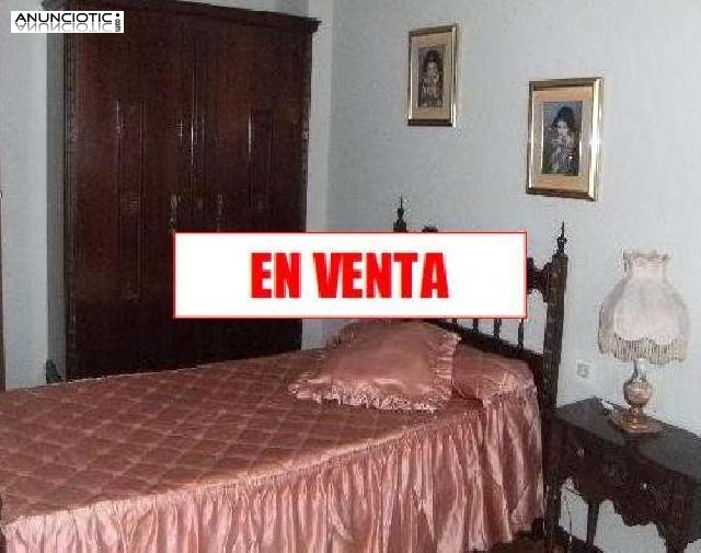 se vende 4&ordm; piso ascensor muy luminoso en la