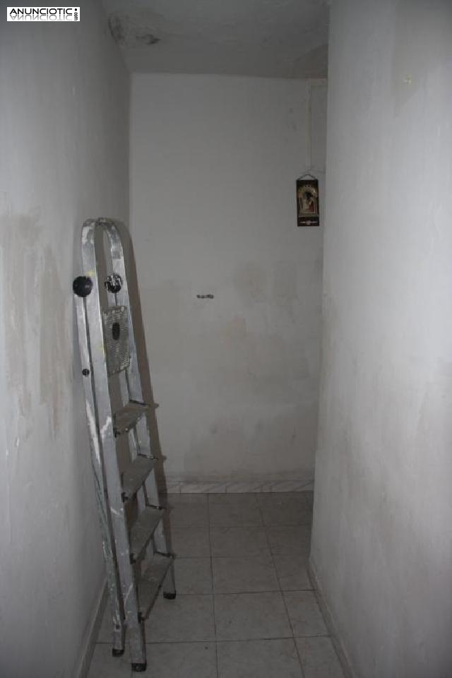 Se vende 2&ordm; piso sin ascensor para reformar 